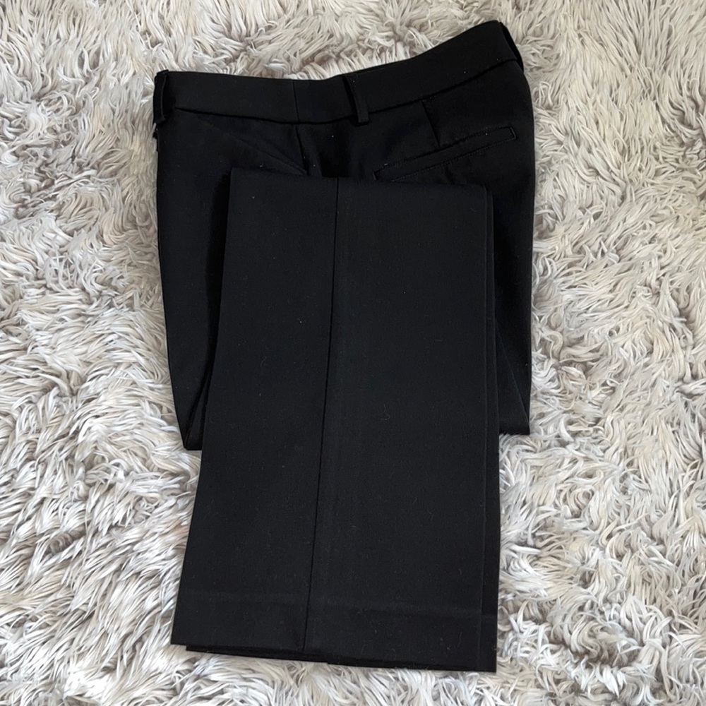 Express Editor Barely Boot Low Rise 6 Short